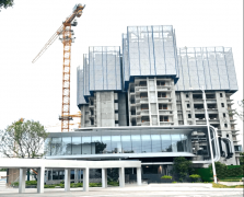 包罗[具称]和[具体中学名称]